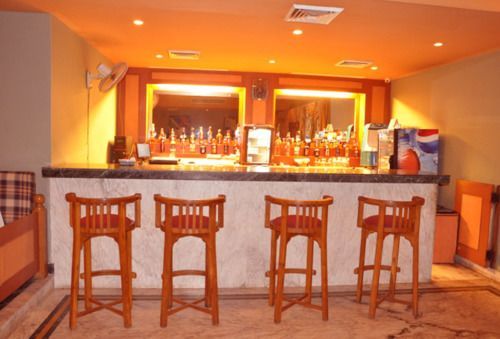 Grand Continental Hotel Allāhābād Junction Zewnętrze zdjęcie